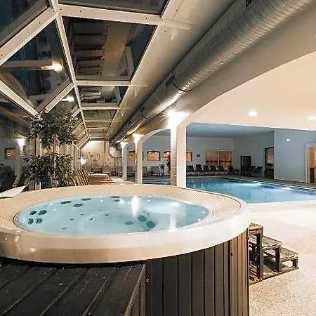 Causse Comtal Rodez, The Originals Relais Hotel 3*
