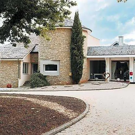 Causse Comtal Rodez, The Originals Relais فندق