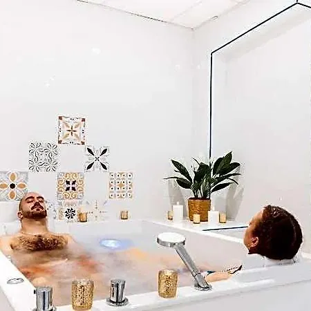 Causse Comtal Rodez, The Originals Relais 3*