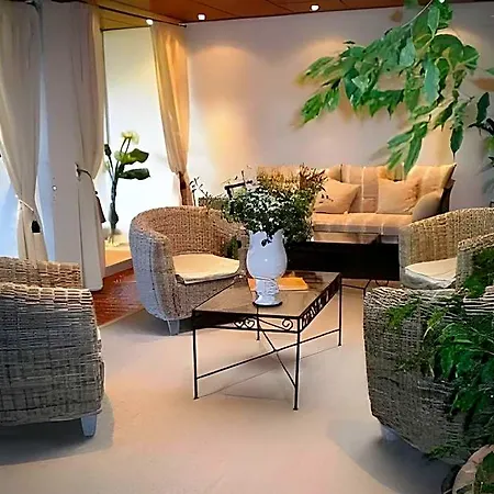 فندق Causse Comtal Rodez, The Originals Relais 3*