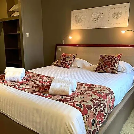 Causse Comtal Rodez, The Originals Relais 3*